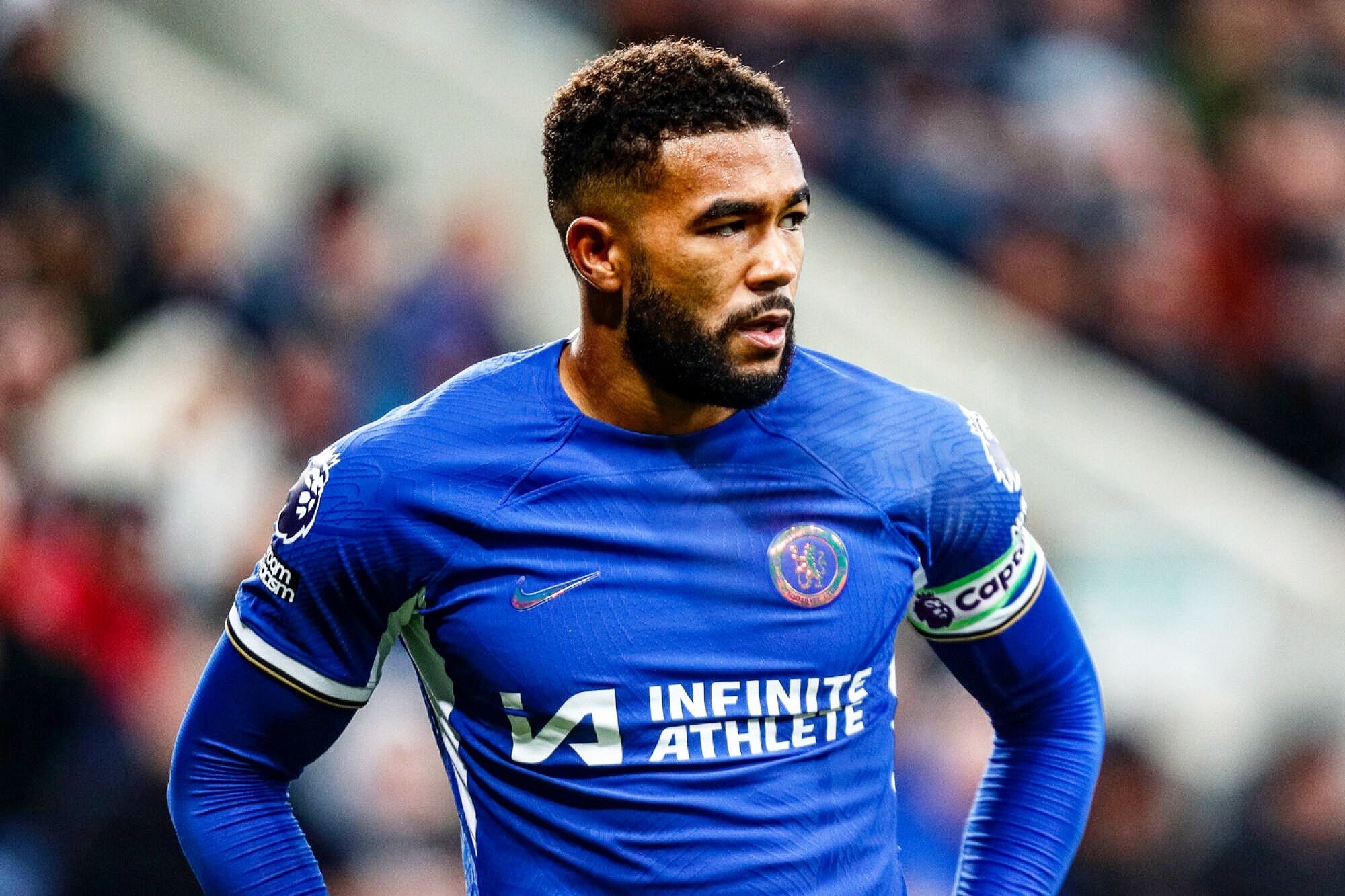 时隔579天复出，原巴萨梯队球员埃德加-耶重新回到球场