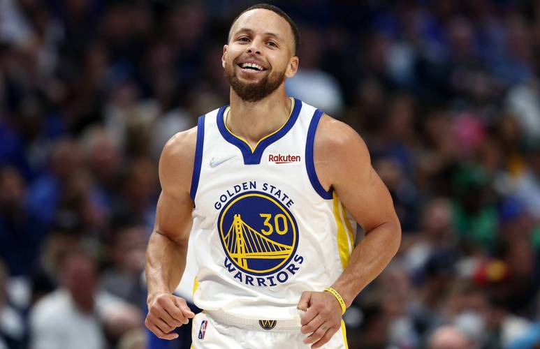 解析为什么顶级游击手的传球臂力决定了球队内野防守的覆盖面积