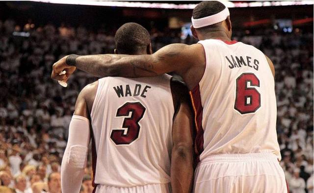 马卡报：怀森的出色表现引发皇马关注，后者加入球员转会争夺战中