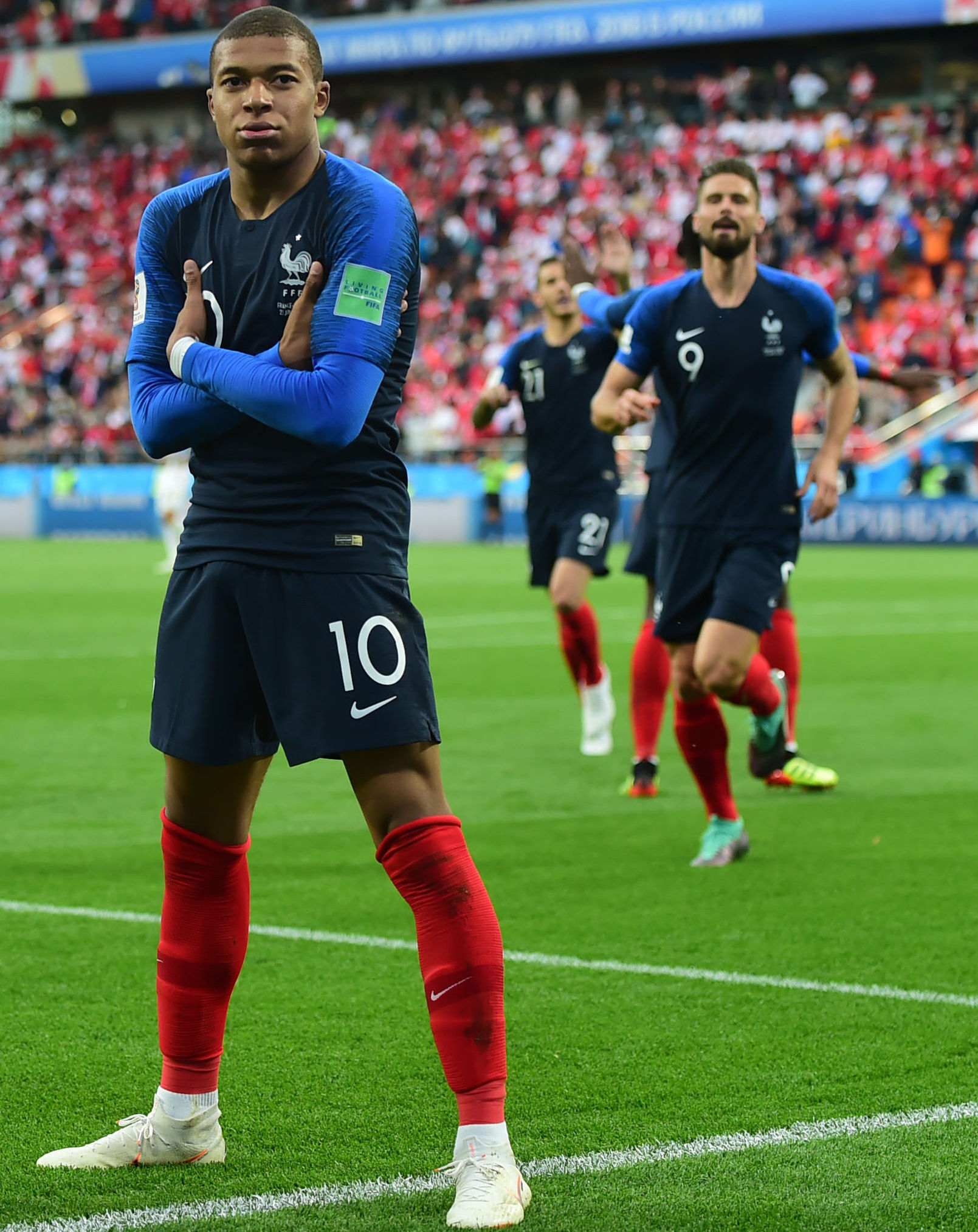 亚冠二级联赛：C罗首秀献助攻