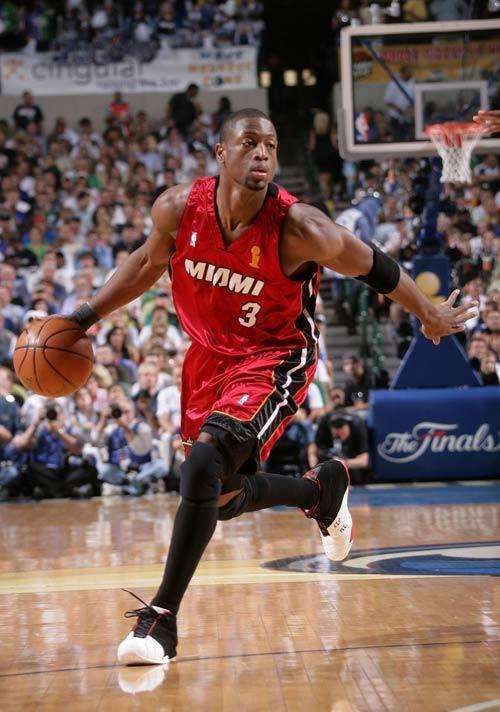 [NBA]常规赛1月10日：雄鹿VS湖人 集锦