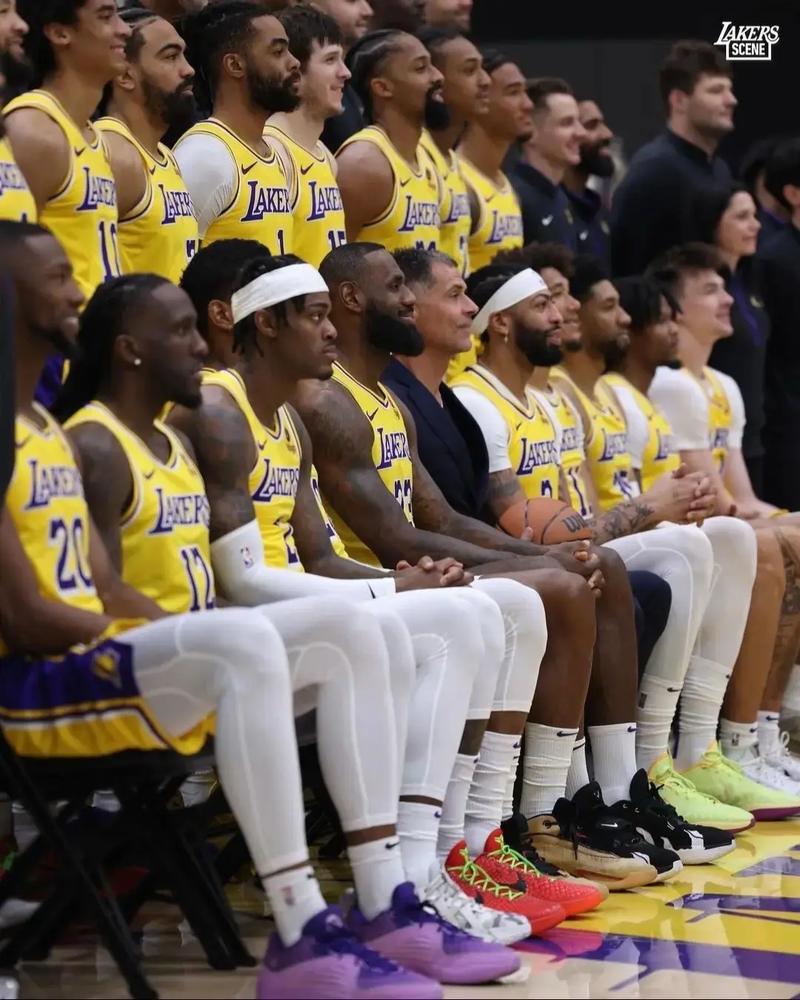 文斯·卡特：935