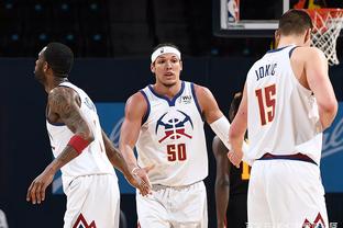 大胜新疆更衣室！邱彪超淡定总结，克里斯呼吁休息批准，氛围太好