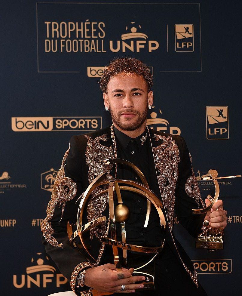 talkSPORT：阿诺德同意加盟皇马，将签约5年且周薪超22万镑